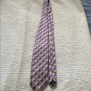 Long patterned tie